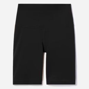 Everlane Perform Bike Short